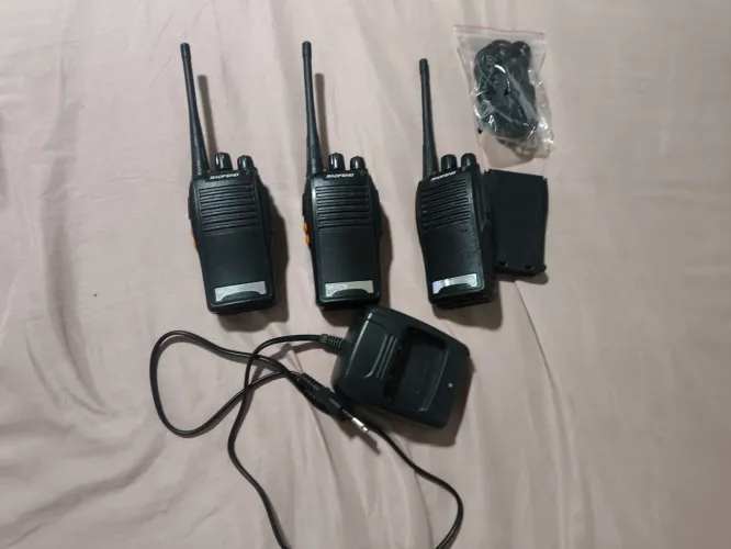 Kit rádio baofeng completo com carregador