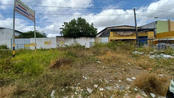 Terreno para Venda em Camaçari, Centro