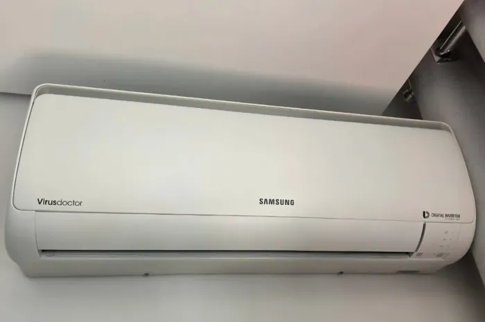 Ar condicionado Samsung 12000 BTUs Split 220V
