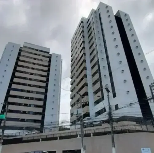 Oportunidade com Vista para o Mar  2 Quartos Mobiliado Porteira Fechada!