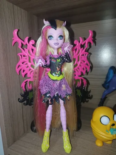 Bonita Fêmur Monster High 