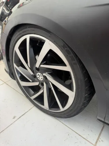 Rodas Seven aro 17, 4 furos