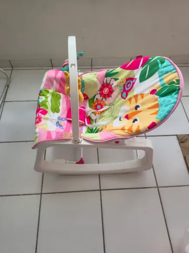 Cadeirinha interativa de bebê Fisher Price