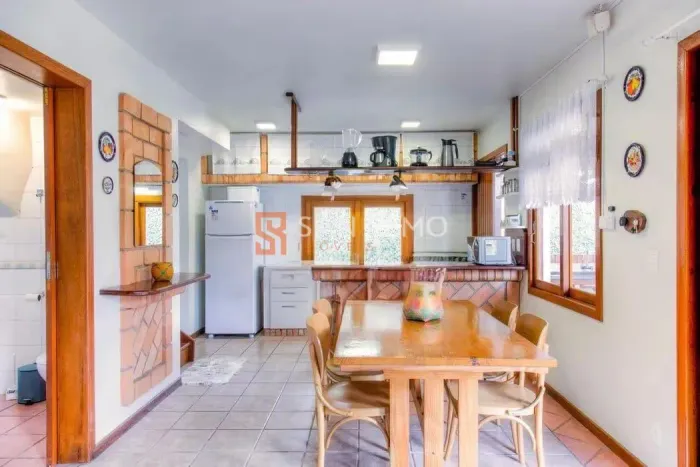 Campeche | Casa 3 quartos, sendo 1 suite