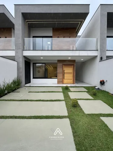 Casa com 3 dormitórios à venda R$ 1.350.000 , 220 m² - Itaipu - Niterói/RJ