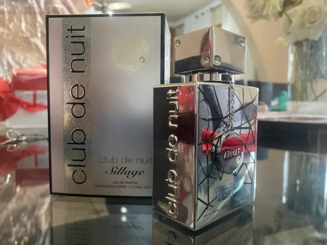 Perfume Sillage