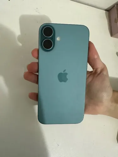 iPhone 16 plus