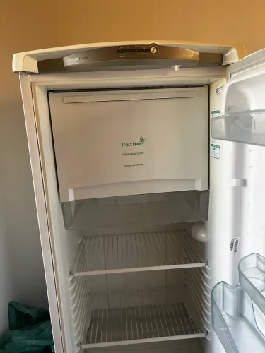 Geladeira cônsul frost free