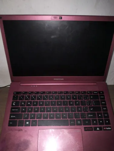 Notebook marcar positivo Montion vermelho bom para trabalho, assistir Netflix, filme etc.