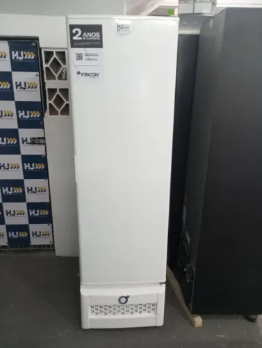 NZ. Freezer vertical porta sólida 284 L FRICON