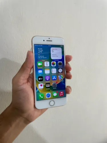Vendo ou troco IPhone 8 em notebook 