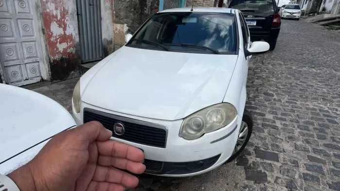 Fiat Siena Tetrafuel 1.4 MPI Fire Flex 8V 4P 2012