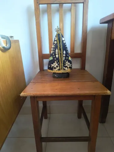 IMAGEM DE NOSSA SENHORA APARECIDA COM MANTO EM TECIDO