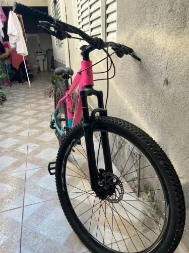 ? Bicicleta Aro 17 - Semi Nova (Oportunidade!)