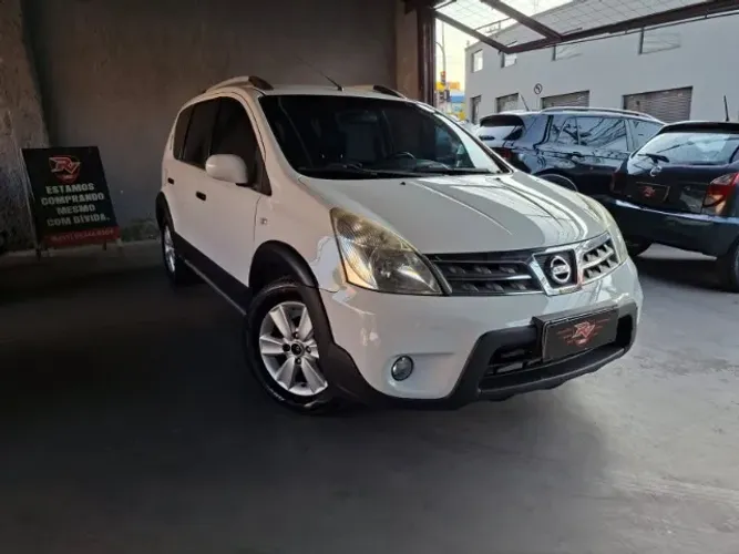 Nissan Livina X-gear Sl/X-gear 1.8 Flex F. Aut. 2013