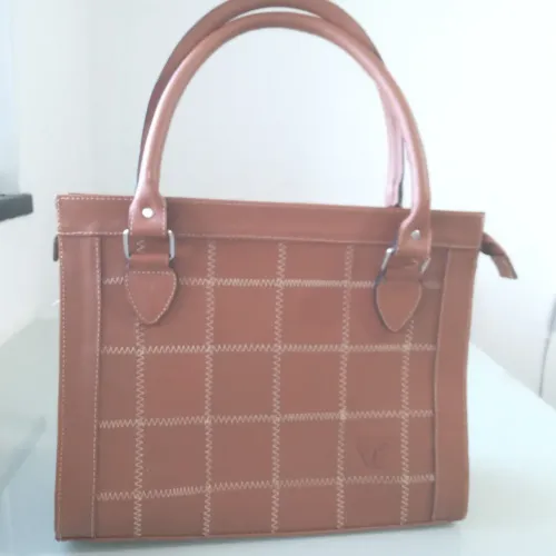 Linda bolsa  em  promoção 
