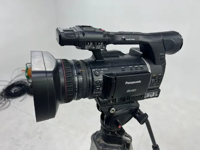 Filmadora Profissional para LIVE - Panasonic HPX260 (SDI)