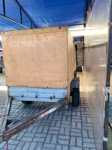 Carretinha baú