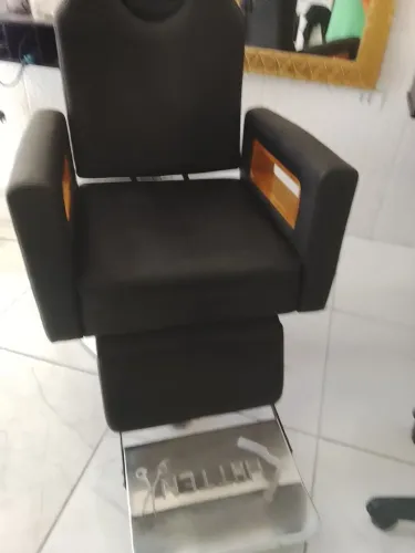 Vendo móveis de salão a partir de 200,00
