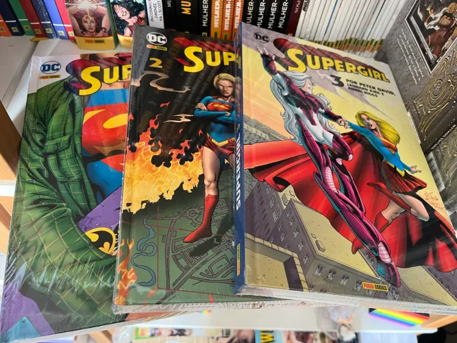 Hq Supergirl 1 ao 3 fase do Peter David lacrados