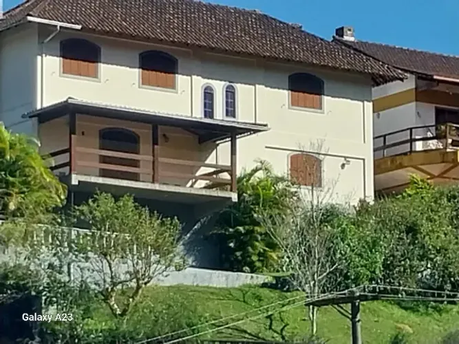 Casa condomínio fechado