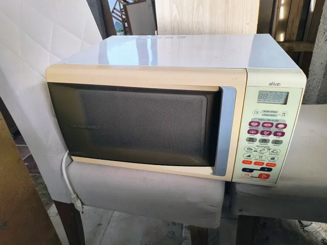 MICROONDAS BRASTEMP