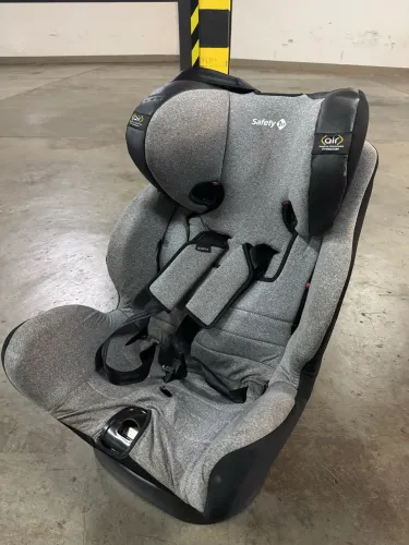 Cadeirinha de carro para bebê