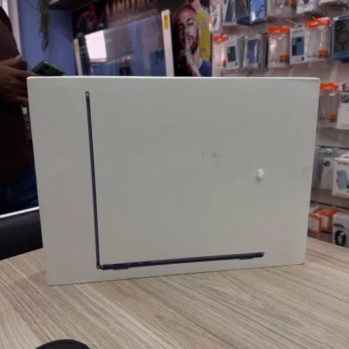 MACBOOK AIR M5 512GB SSD 16GB RAM | LACRADO | LOJA FÍSICA