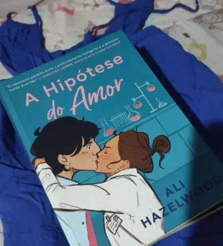 Livro ?A hipótese do amor?
