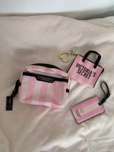 Kit de viagem Victorias Secret