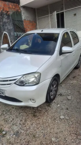 Toyota Etios X 1.3 Flex 16V 5P Mec. 2016