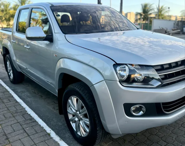 Volkswagen Amarok High.cd 2.0 16V TDI 4X4 Dies. AUT 2013