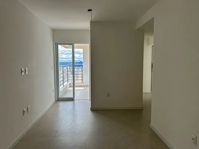 Apartamento com vista livre e vaga para venda