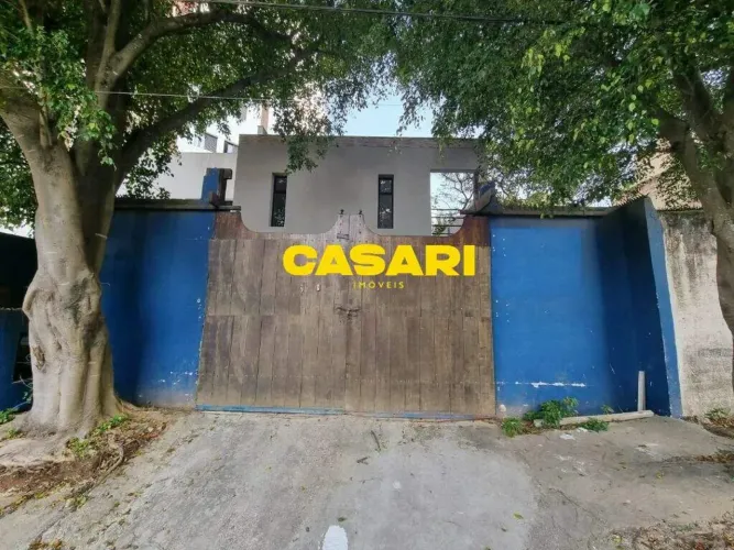 Sobrado em construção à venda no Jardim do Mar 4 dormitórios, área de lazer e 4 vagas