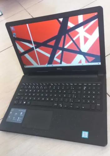 Dell i3 SEXTA GERAÇÃO LINDO 900 REAIS Aceito trocas com volta