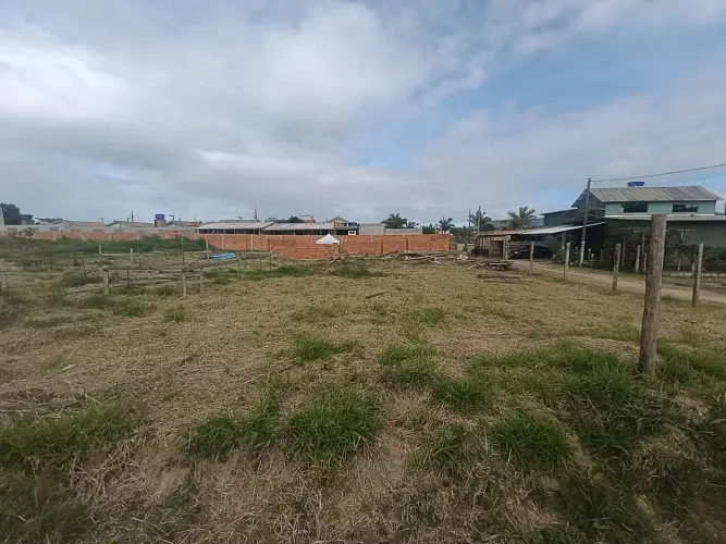 vendo terreno em Imbituba bairro nova Brasília 