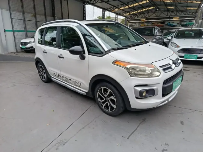 Citroen Aircross GLX 1.6 Flex 16V 5P Aut. 2012