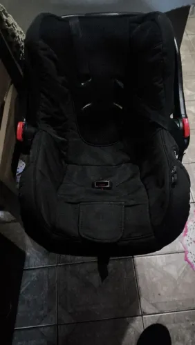 Vendo bebê conforto