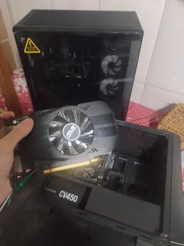 Placa de vídeo GTX 1050 TI ASUS 4GB