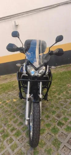 Ténéré 250 BLUEFLEX 2018 muito bem cuidada + guidão Viper + raios inox 4mm + baú