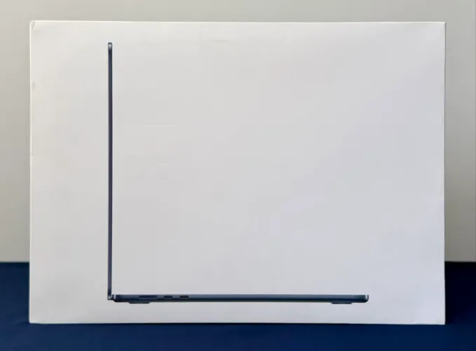 NOVO/LACRADO - MacBook Air M4 / 16GB / 15? - ACEITAMOS TROCAS/PARCELAMENTO EM ATÉ 18x