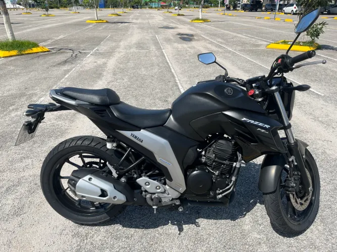FAZER 250 2022