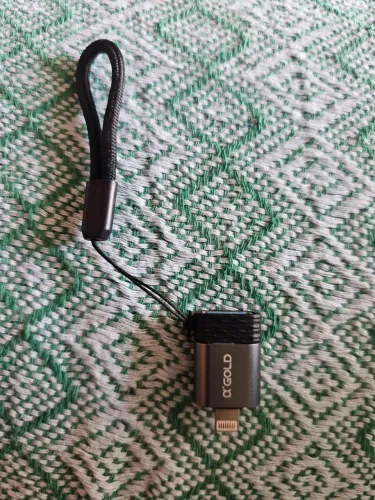 Adaptador USB para Lightning