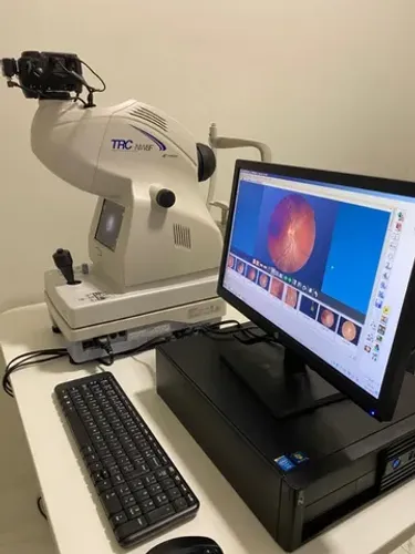 Retinografo Topcon Não Midriático com Angiografia modelo NW8-F