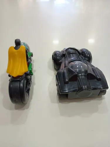 Moto e carro Batman e Robin 