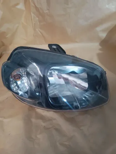 Farol uno vivace mascara negra