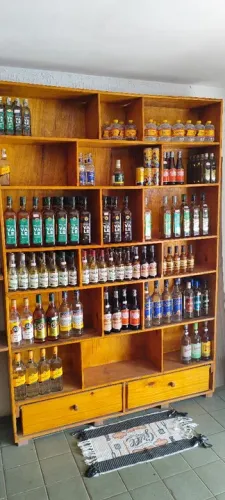 Estante Expositor de Madeira