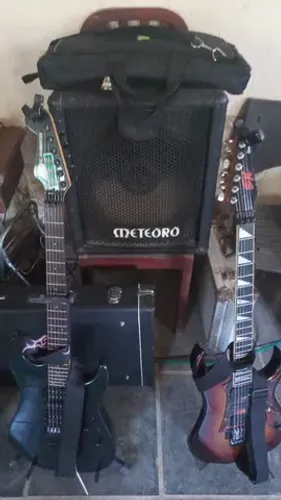 vendo ou troco  guitarra