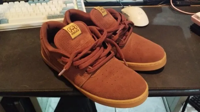 Hocks Flat Lite