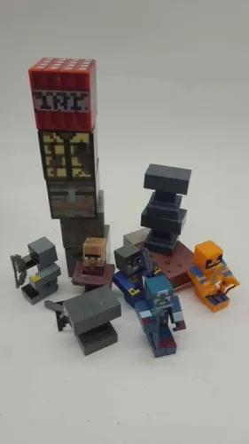 Bonecos Minecraft